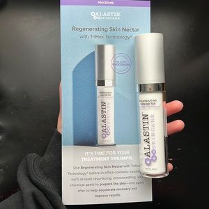 Regenerating Skin Nectar with TriHex Technology